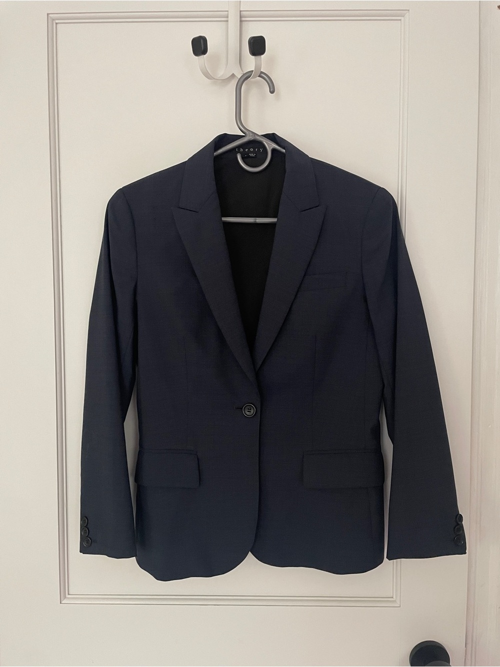 Theory Women’s Navy Single-Button Blazer